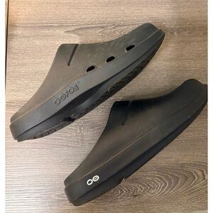 OOFOS Black Clog Women’ M8-W10 EU 41.